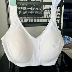 New with tags - CALIA by Carrie Underwood Empower high support Sports Bra